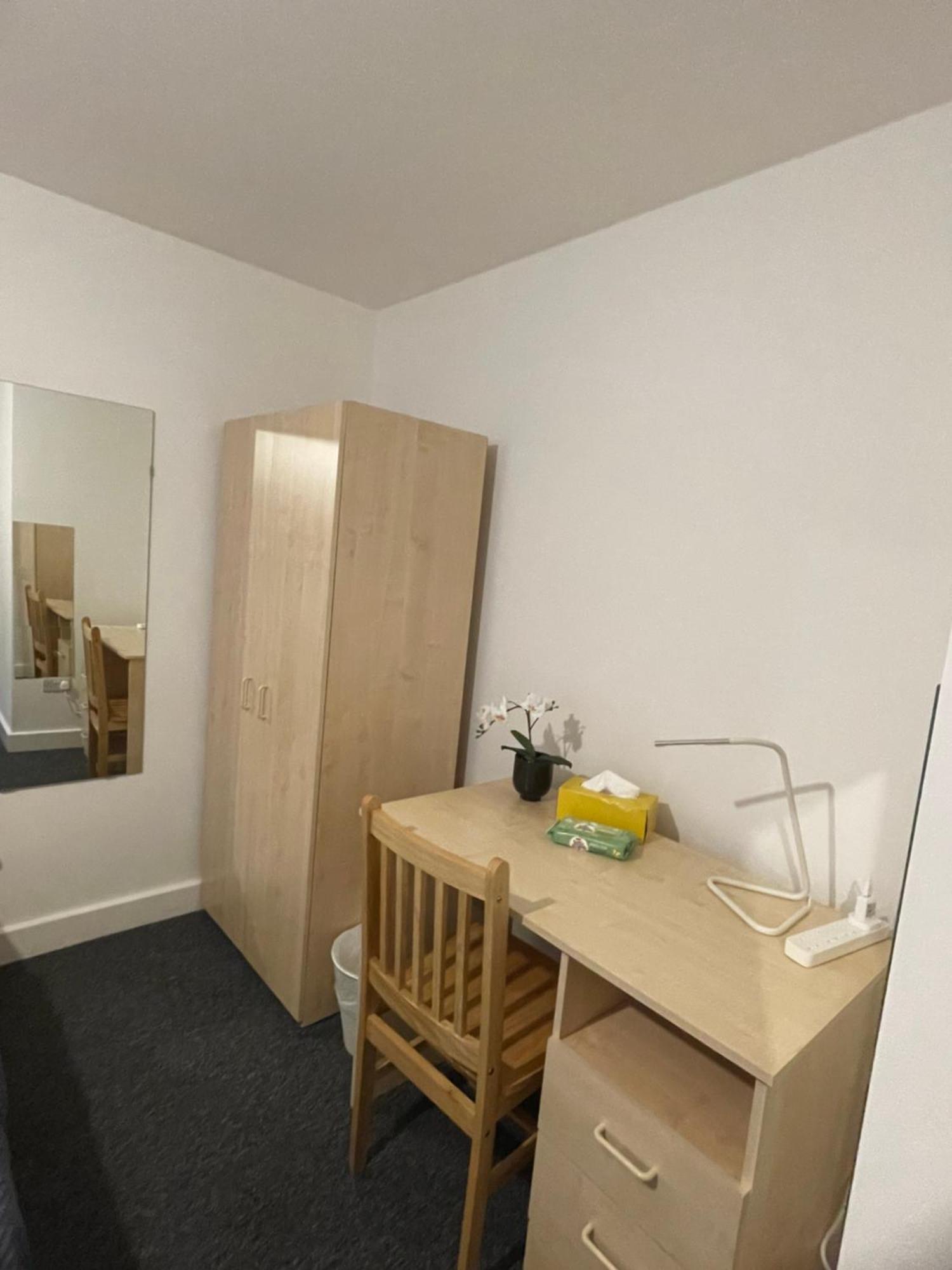 Lovely Triple And Quadruple Rooms In Euston & Square In Central London Ngoại thất bức ảnh