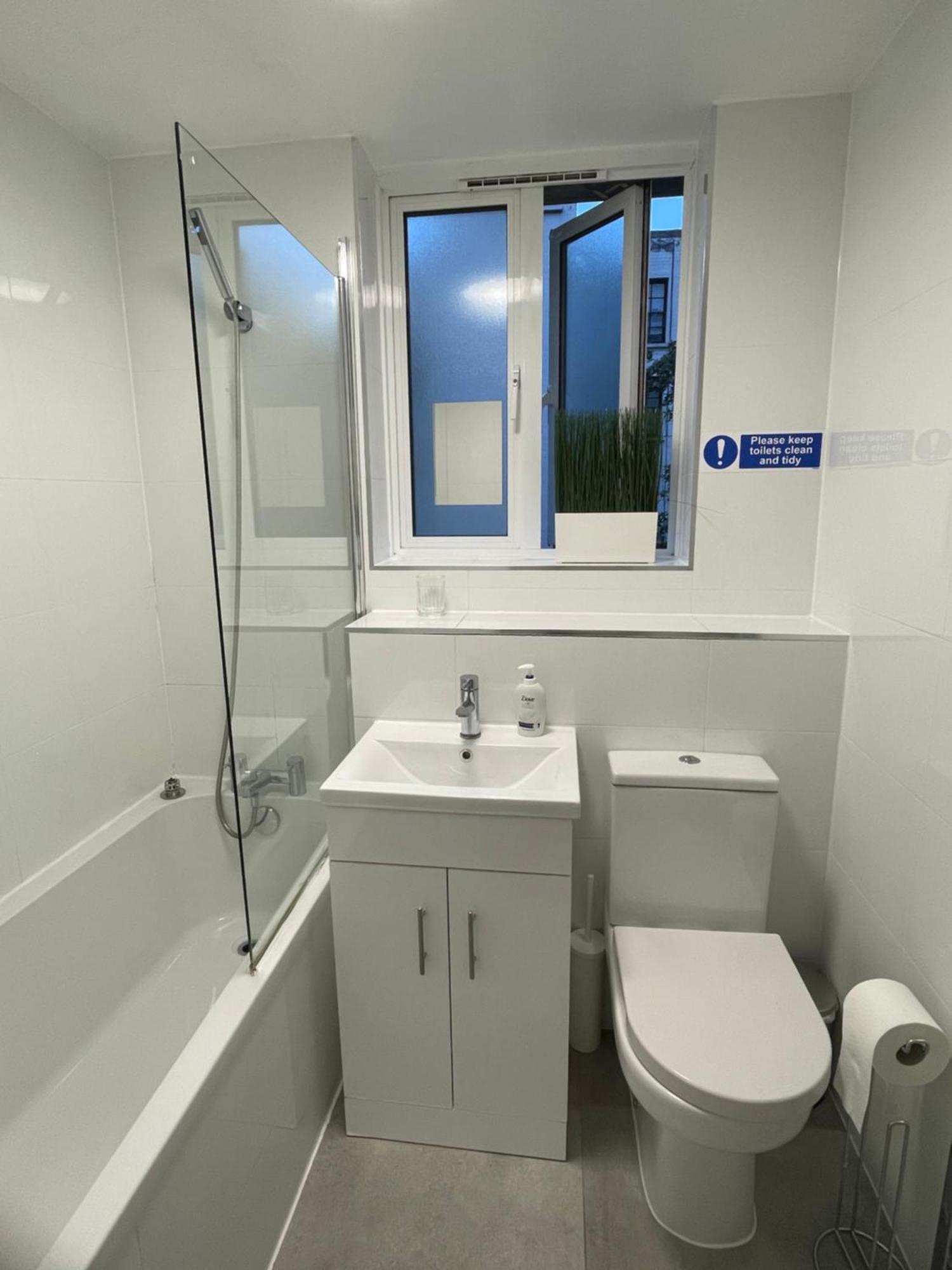 Lovely Triple And Quadruple Rooms In Euston & Square In Central London Ngoại thất bức ảnh